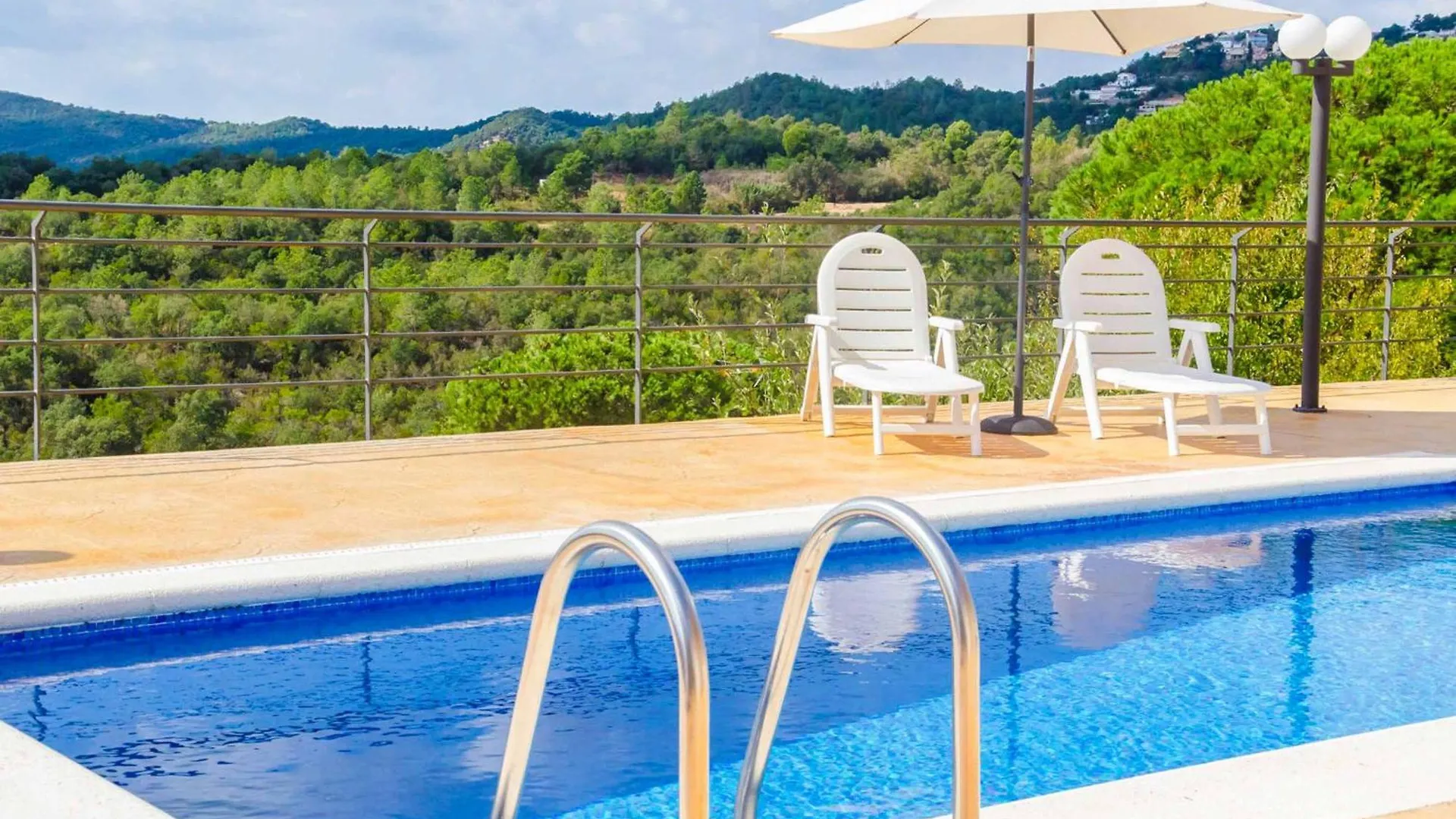 Villa Barbie Lloret de Mar 0*,  Hiszpania